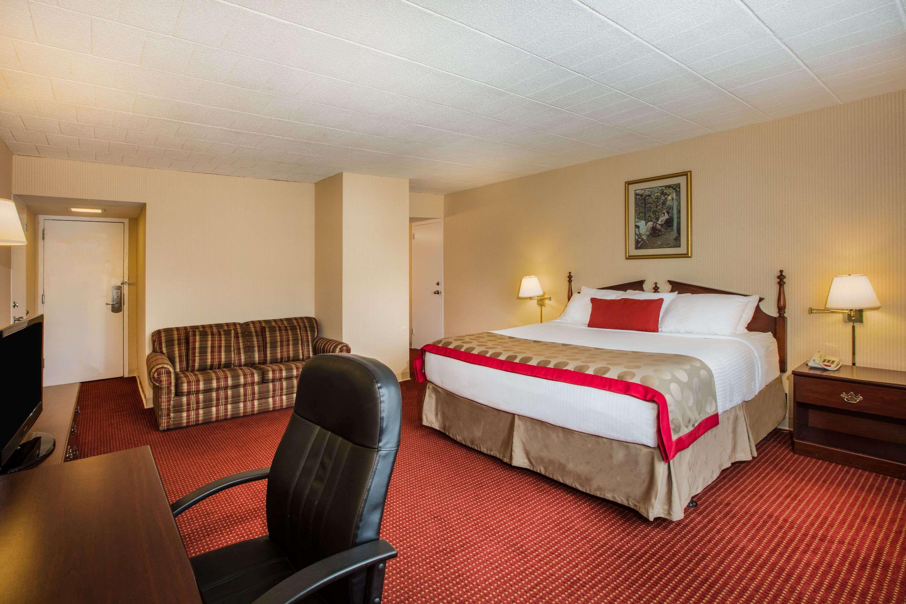 Hotel Ramada By Wyndham Ligonier Exterior foto